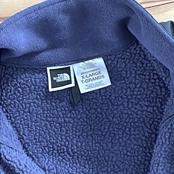 The North Face Men’s X-Large Fleece Jacket - Picture 3 of 4